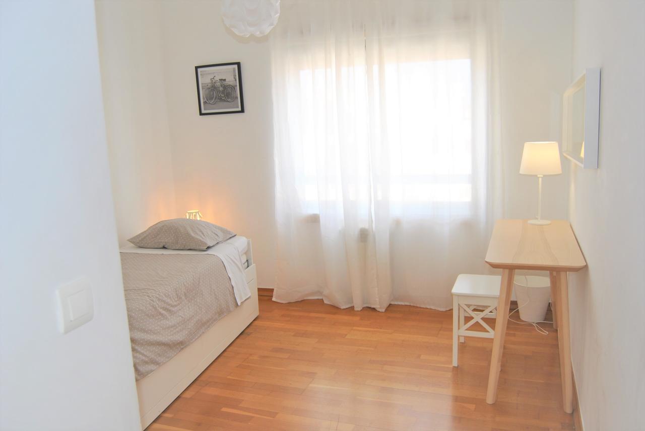 Parque Nacoes Prime Apartments 13 ลิสบอน ภายนอก รูปภาพ